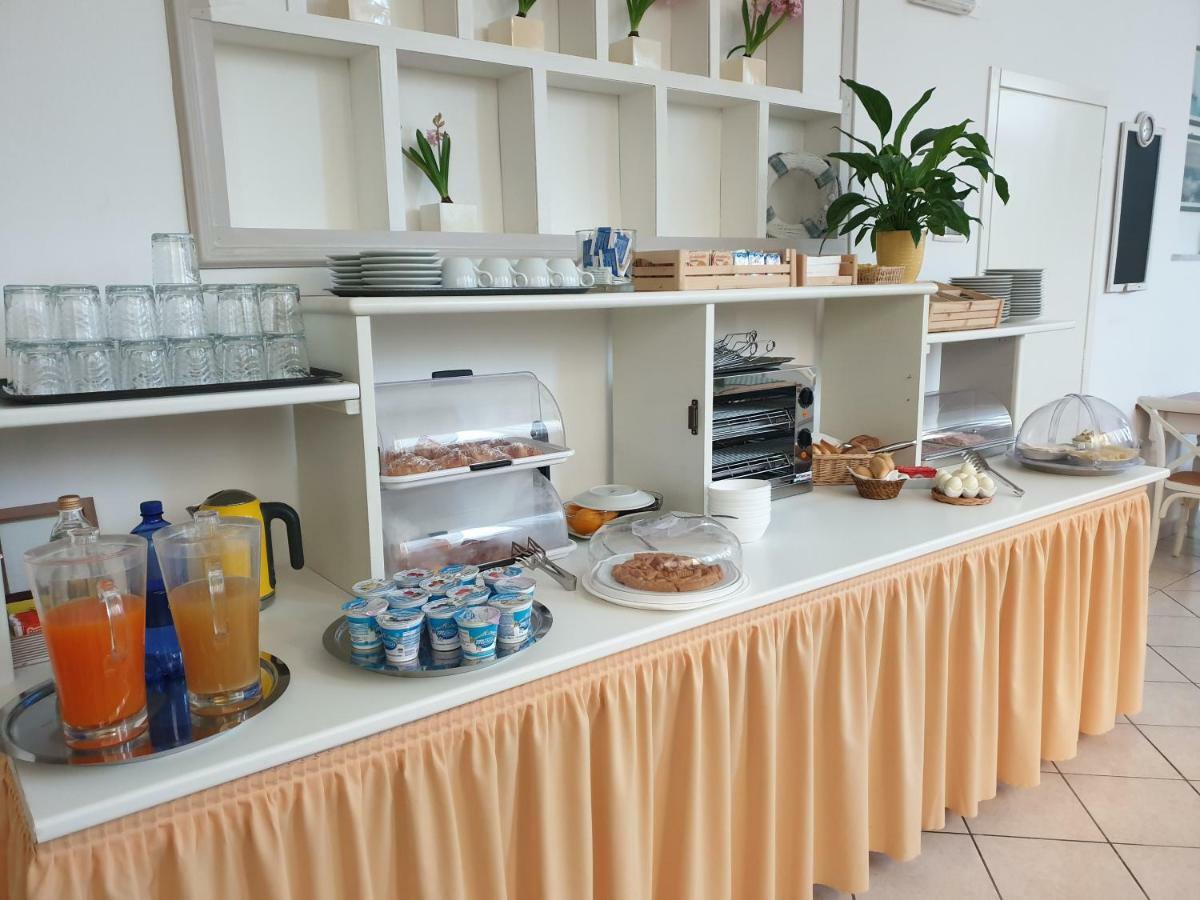City Hotel Viareggio Dış mekan fotoğraf
